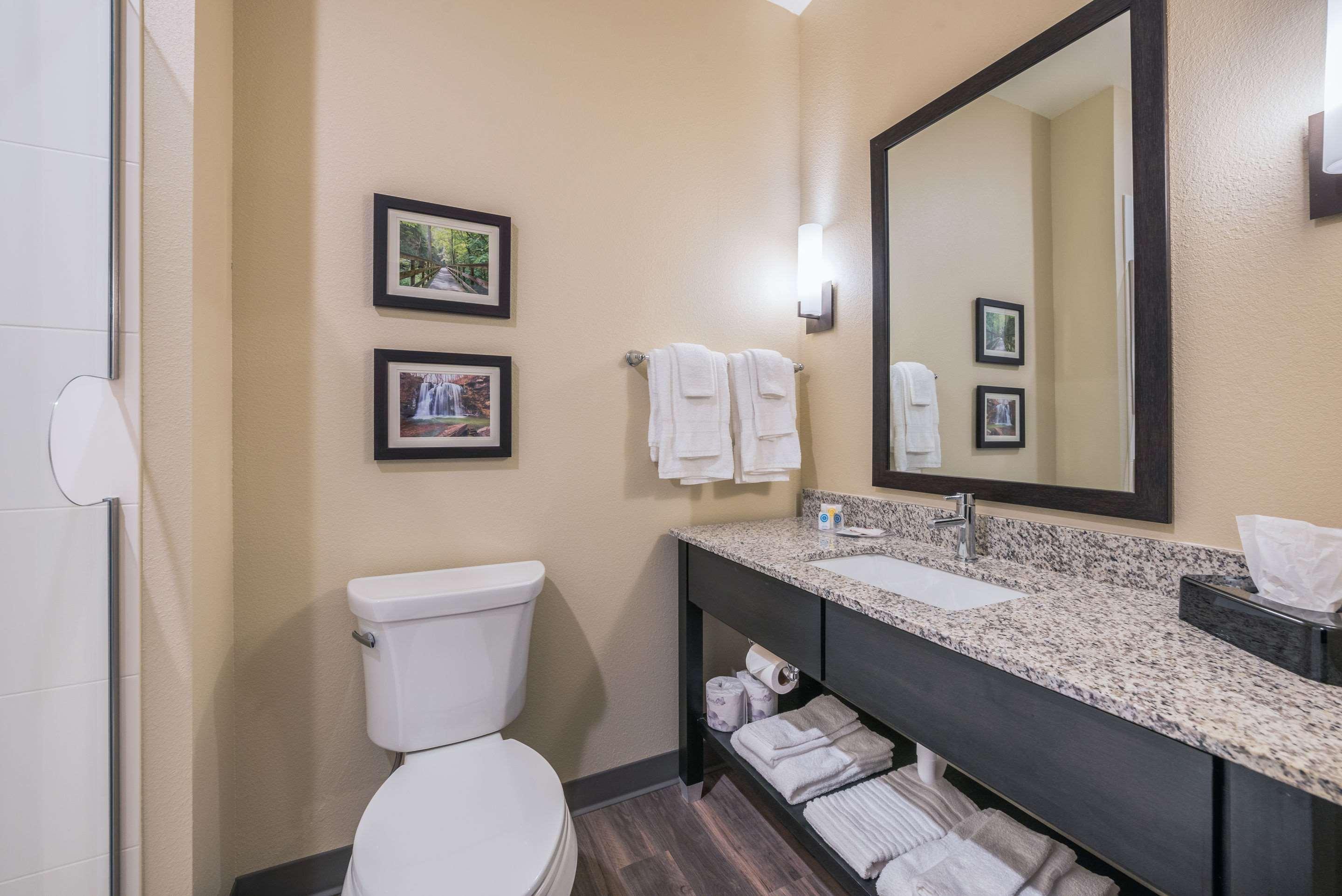 Comfort Suites Marysville Columbus - Northwest Buitenkant foto