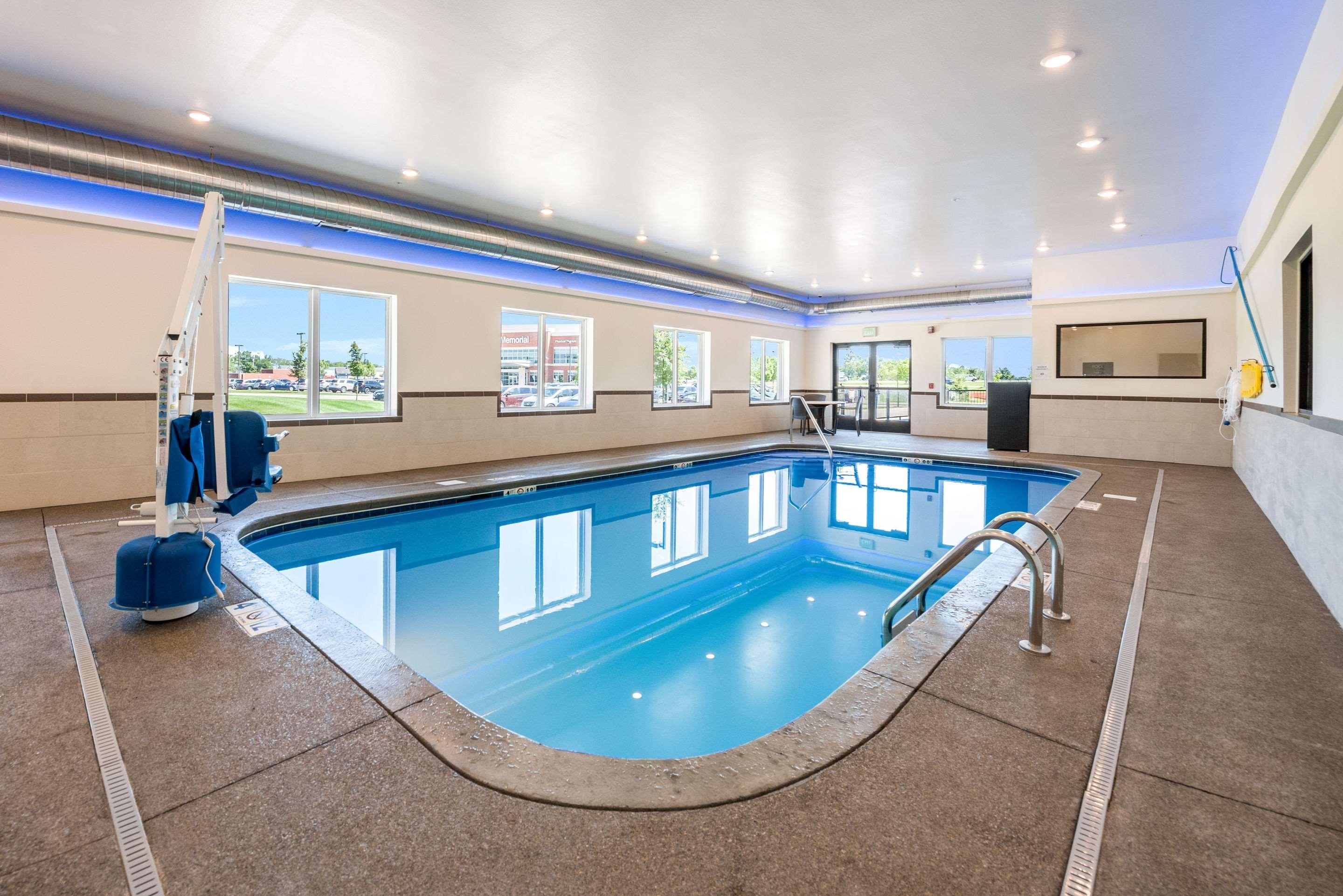 Comfort Suites Marysville Columbus - Northwest Buitenkant foto