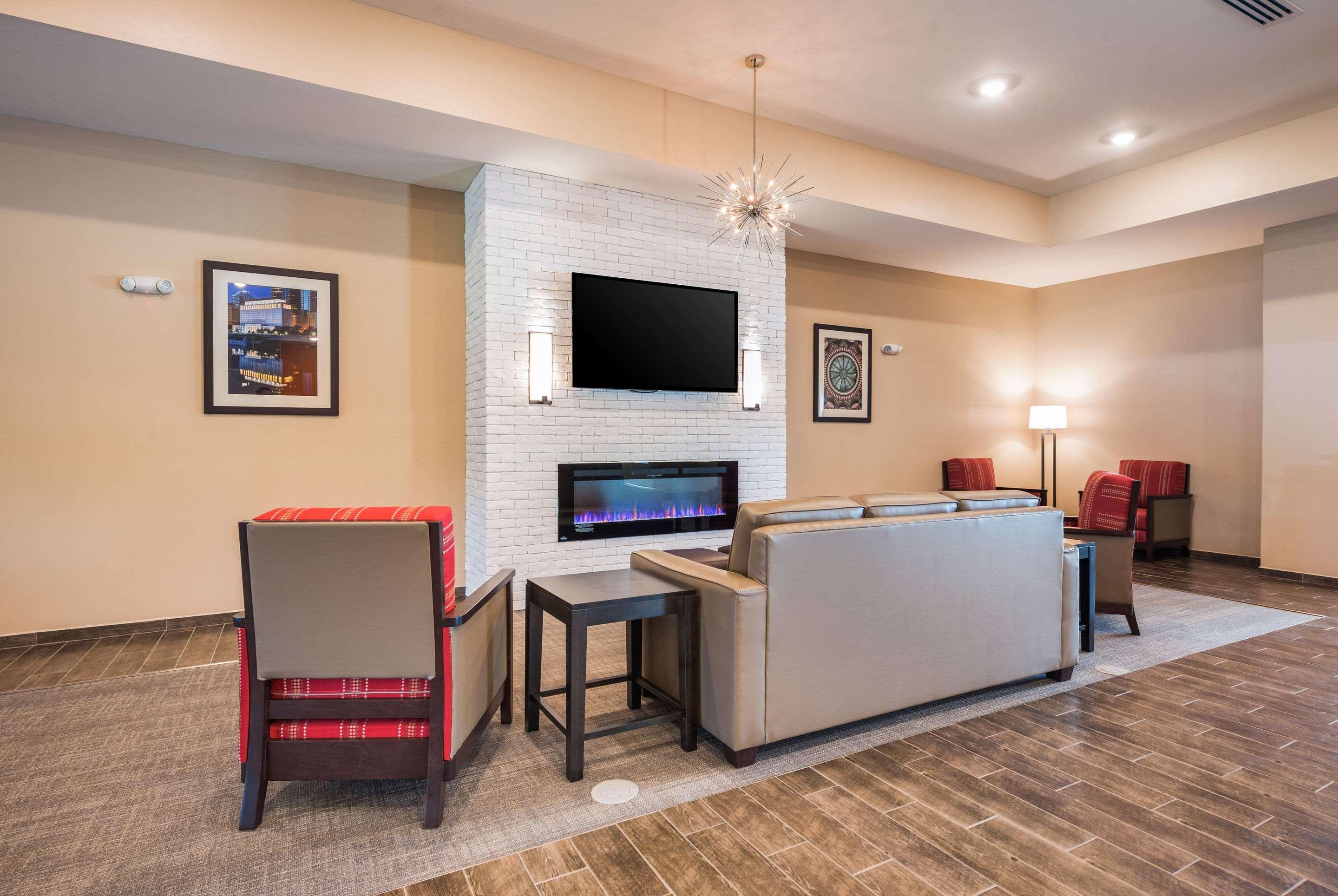 Comfort Suites Marysville Columbus - Northwest Buitenkant foto