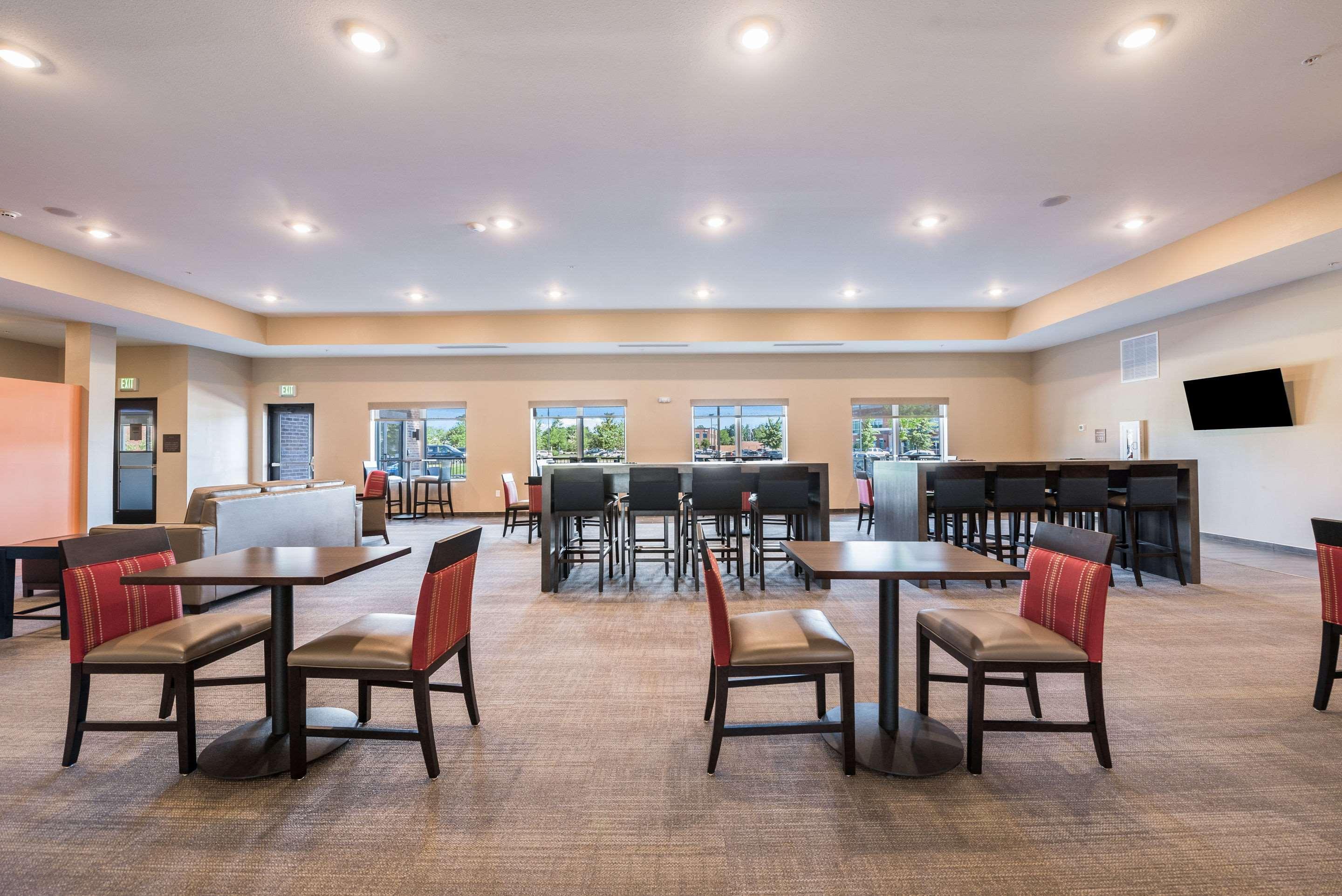 Comfort Suites Marysville Columbus - Northwest Buitenkant foto