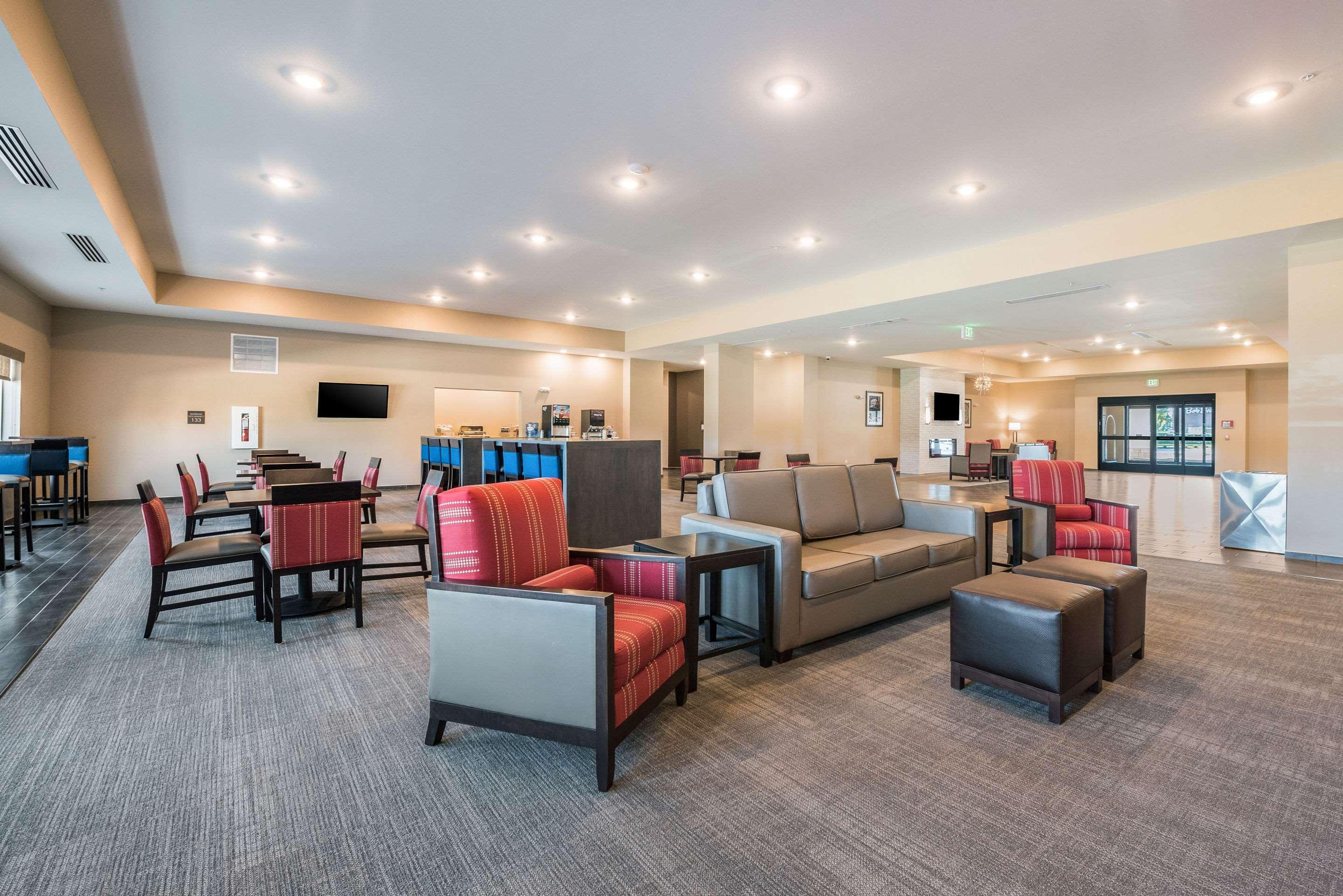 Comfort Suites Marysville Columbus - Northwest Buitenkant foto