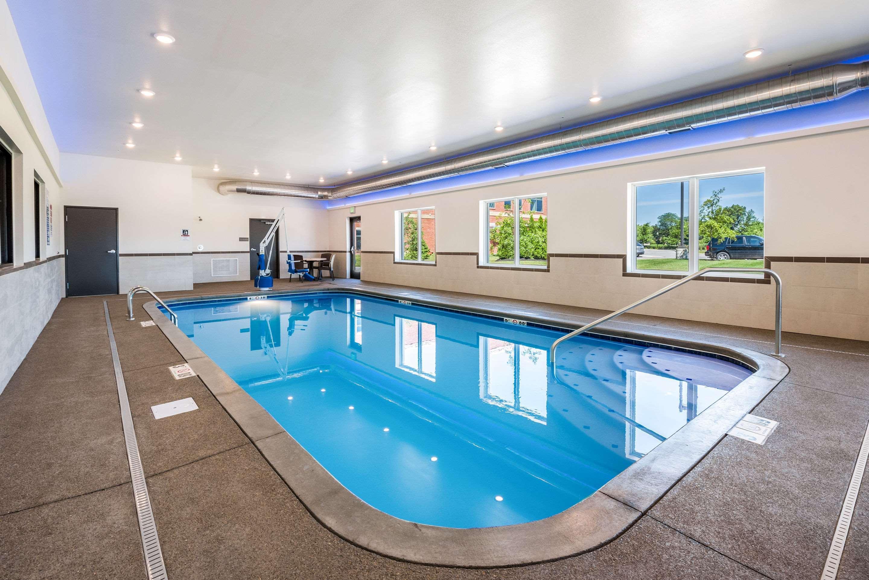 Comfort Suites Marysville Columbus - Northwest Buitenkant foto