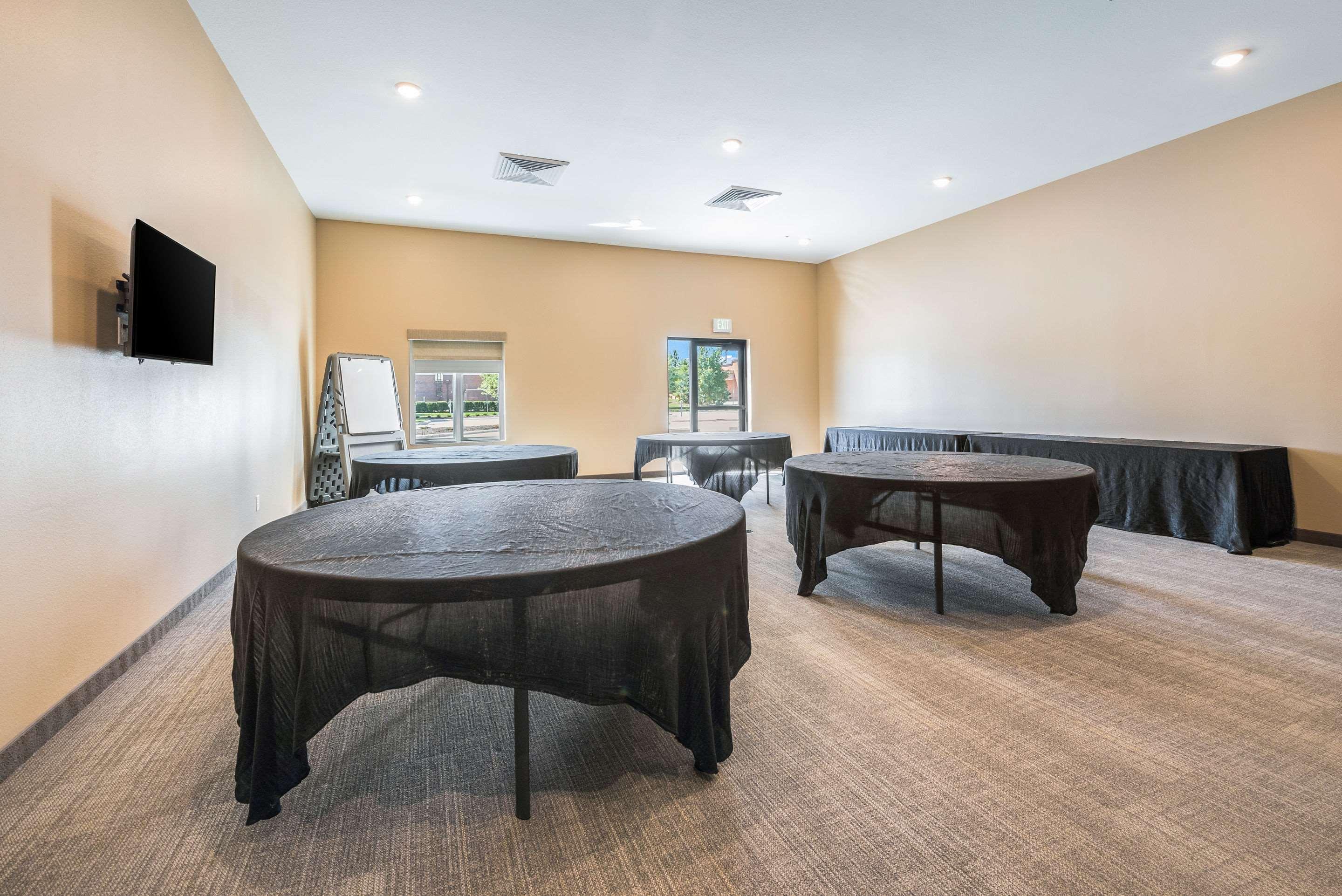 Comfort Suites Marysville Columbus - Northwest Buitenkant foto